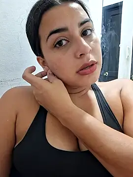 Snapshot of channell0 chatting on 02/21/26, 04:46 channell0 online show from 02/21/26, 04:46