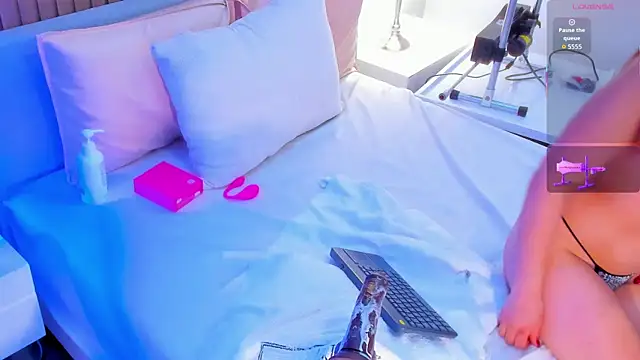 Amara melodi online show from 10/25/25, 03:40