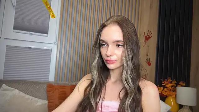 litlle angelll online show from 10/27/25, 10:47