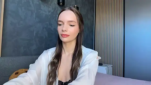 litlle angelll online show from 03/18/26, 01:58