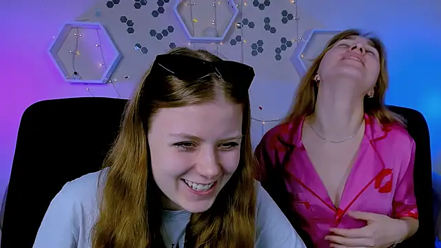 foxy tease  online show from 11/07/25, 09:53