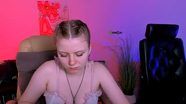 foxy tease  online show from 11/20/25, 03:07