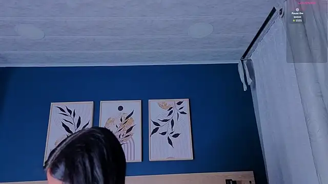 Snapshot of SarahMiler_ chatting on 09/16/25, 11:44 SarahMiler online show from 09/16/25, 11:44