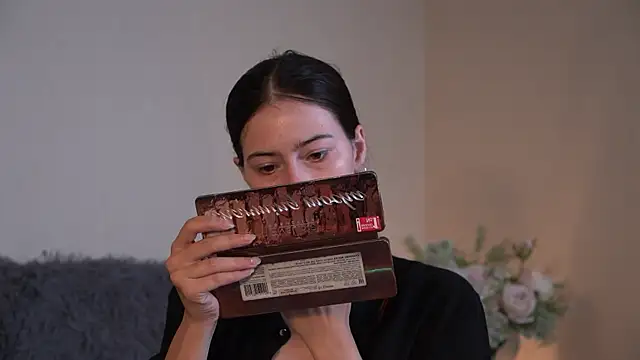 ywixos online show from 09/25/25, 11:36