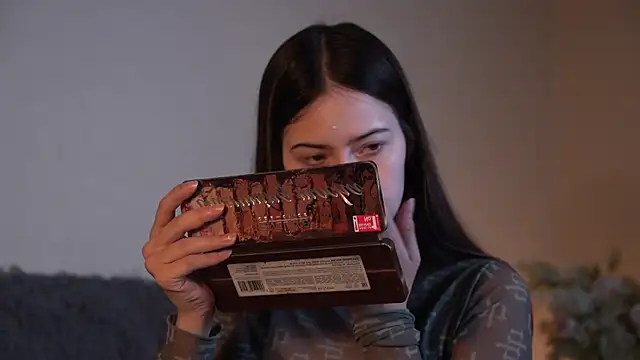 ywixos online show from 10/06/25, 02:14