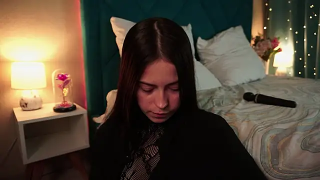 ywixos online show from 04/15/26, 07:58