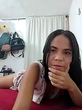 patricia-blosson online show from 10/03/25, 09:23