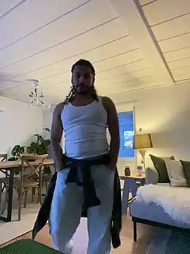 latina-pene online show from 01/10/26, 03:03