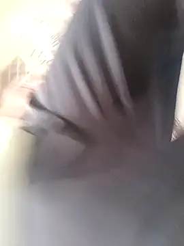 Snapshot of leon8013A chatting on 09/18/25, 11:56 leon8013A online show from 09/18/25, 11:56