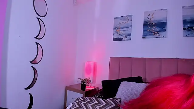 Maddy Mills online show from 05/06/26, 11:37