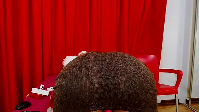 Snapshot of SexyBustyBoobs chatting on 11/13/25, 03:55 SexyBustyBoobs online show from 11/13/25, 03:55