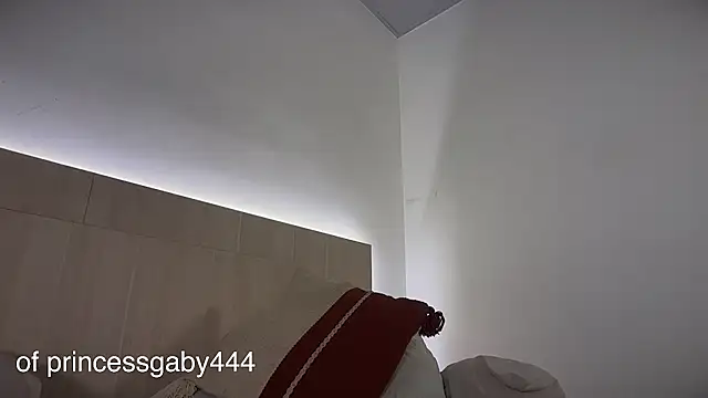 4444ngel online show from 10/10/25, 12:42