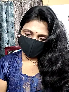Hotty Sonali online show from 05/04/26, 06:04