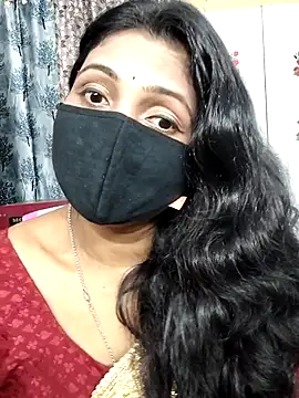 Hotty Sonali online show from 05/10/26, 07:02