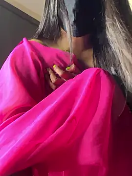 Cute-Sakhi online show from 11/15/25, 03:08