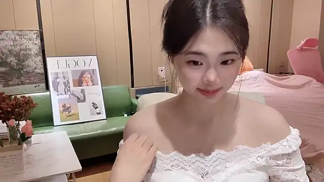 suki-1 online show from 09/26/25, 08:29