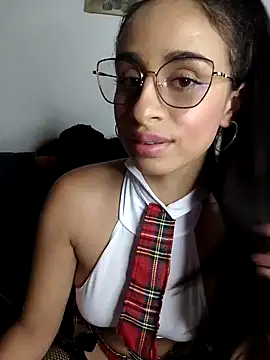 issis22 online show from 10/12/25, 02:54