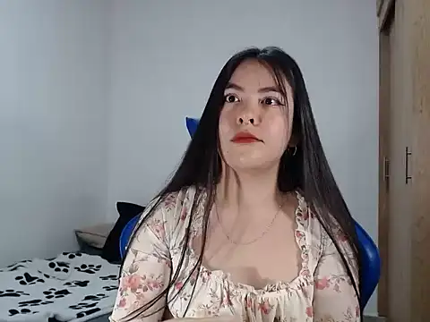 EloiseJun online show from 09/11/25, 10:32