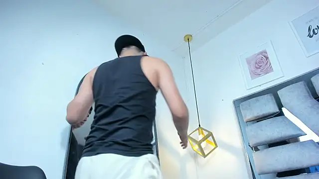 lianfox  online show from 02/02/26, 12:37