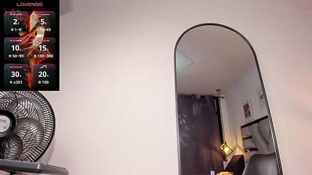 lianfox  online show from 05/11/26, 02:45