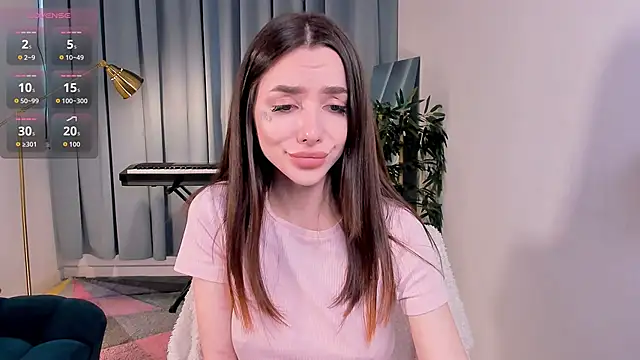 Snapshot of shuggybaby chatting on 09/17/25, 01:35 shuggybaby online show from 09/17/25, 01:35