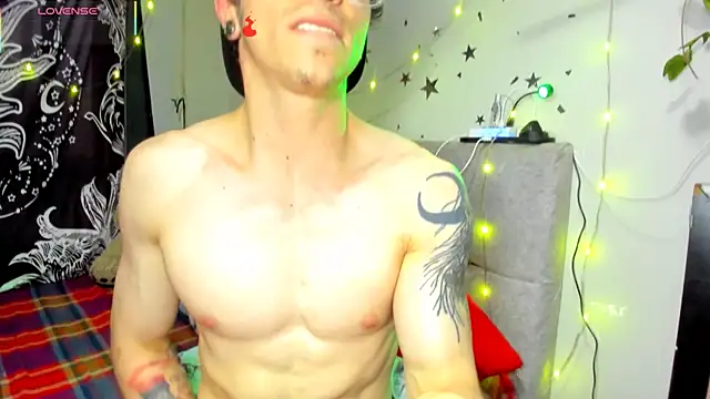 puepleholly online show from 02/12/26, 11:00