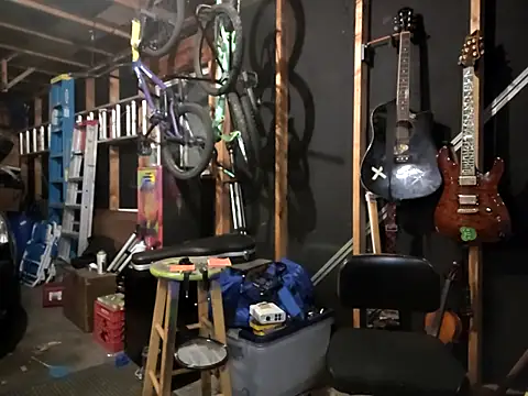 thejuicybacon online show from 11/19/25, 06:57