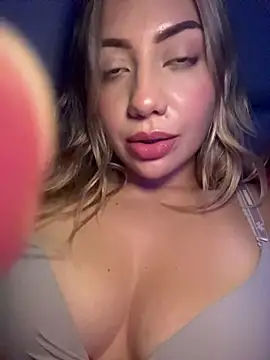 MissCat  online show from 11/09/25, 03:27