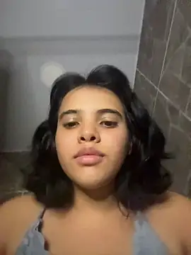 Snapshot of Ada_sienn chatting on 06/07/26, 02:48 Ada sienn online show from 06/07/26, 02:48