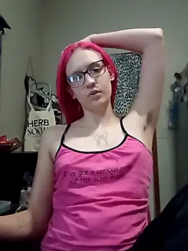 Snapshot of spoiledprincess4 chatting on 10/13/25, 02:33 spoiledprincess4 online show from 10/13/25, 02:33