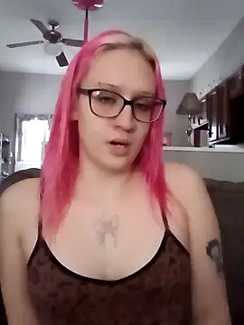 Snapshot of spoiledprincess4 chatting on 12/02/25, 08:37 spoiledprincess4 online show from 12/02/25, 08:37