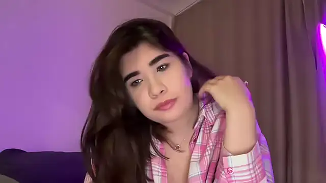 enyazhe online show from 11/30/25, 02:32