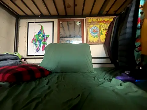 Snapshot of bigdickkane300 chatting on 09/12/25, 06:52 bigdickkane300 online show from 09/12/25, 06:52