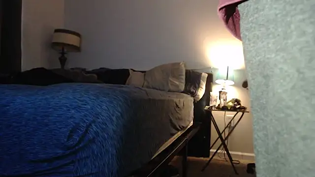 Snapshot of The1BBC chatting on 11/16/25, 03:50 The1BBC online show from 11/16/25, 03:50