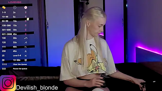 HitchcocianBlonde online show from 11/29/25, 05:27