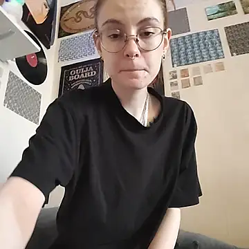 Snapshot of _arigins_ chatting on 10/26/25, 09:48  arigins  online show from 10/26/25, 09:48