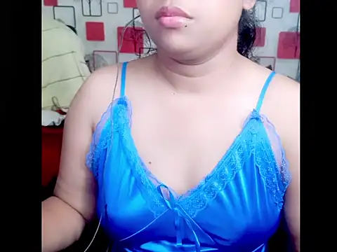 Snapshot of LushVamp chatting on 09/16/25, 11:55 LushVamp online show from 09/16/25, 11:55