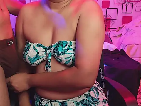 Snapshot of LushVamp chatting on 10/01/25, 03:51 LushVamp online show from 10/01/25, 03:51