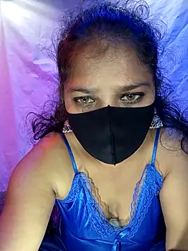 Snapshot of LushVamp chatting on 12/16/25, 02:44 LushVamp online show from 12/16/25, 02:44