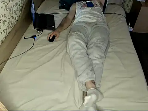 bul boy online show from 04/24/26, 05:48