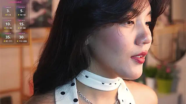 MoiraEger online show from 09/23/25, 05:05