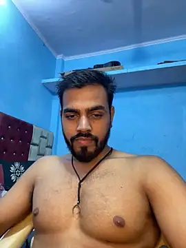 Snapshot of fireboyyyyy chatting on 09/28/25, 01:05 fireboyyyyy online show from 09/28/25, 01:05