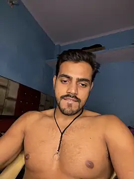 Snapshot of fireboyyyyy chatting on 10/12/25, 07:02 fireboyyyyy online show from 10/12/25, 07:02