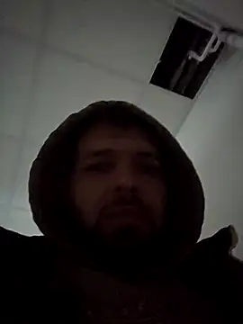 Snapshot of Clau1291 chatting on 10/14/25, 12:28 Clau1291 online show from 10/14/25, 12:28