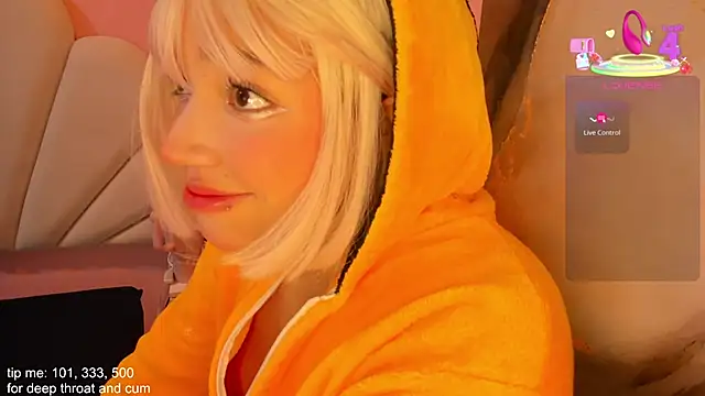 hinata dolly online show from 11/25/25, 11:21