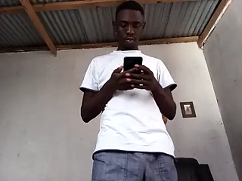 Chocolatepapix online show from 02/12/26, 08:31