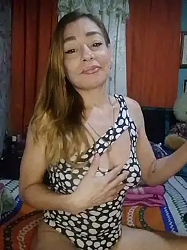 Samantha esposito online show from 02/08/26, 10:13