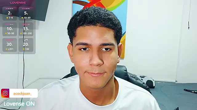 Snapshot of juanacock_1 chatting on 10/31/25, 02:45 juanacock 1 online show from 10/31/25, 02:45