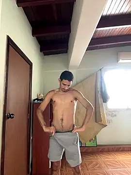 Snapshot of ikaro21 chatting on 09/12/25, 03:12 ikaro21 online show from 09/12/25, 03:12