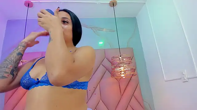 Snapshot of Ibbie_drastic chatting on 02/26/26, 12:04 Ibbie drastic online show from 02/26/26, 12:04